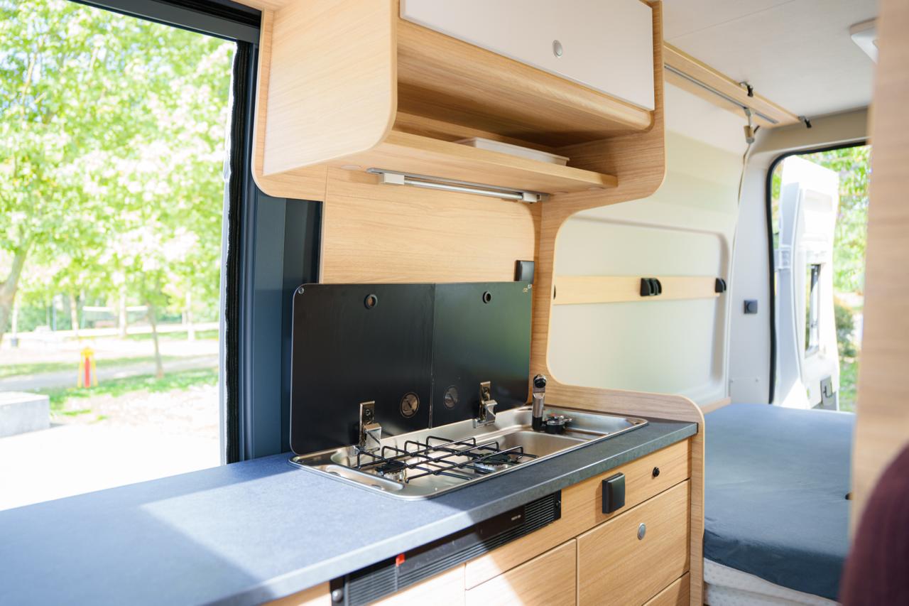 Roadcar R601 - Image 12
